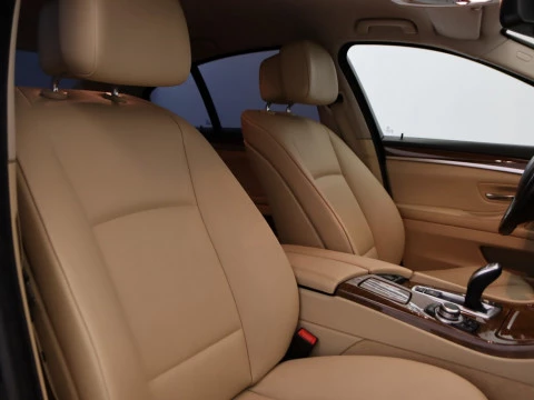 BMW 520 DIESEL 183 4P BERLINA