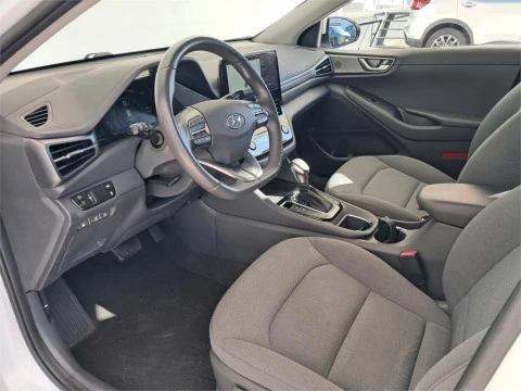 Hyundai IONIQ 1.6 GDI PHEV Tecno DCT