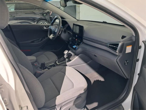 Hyundai IONIQ 1.6 GDI PHEV Tecno DCT