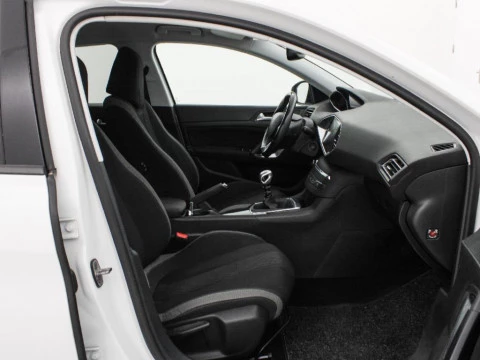 Peugeot 308 1.6 BLUEHDI 120 STYLE 120 5P