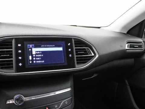 Peugeot 308 1.6 BLUEHDI 120 STYLE 120 5P