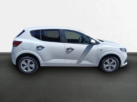 Dacia Sandero Essential SCe 49kW (65CV)
