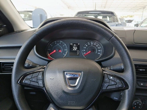 Dacia Sandero Essential SCe 49kW (65CV)