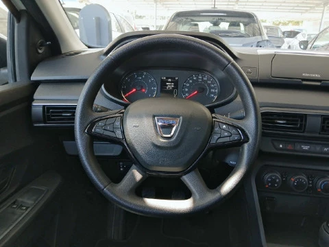 Dacia Sandero Essential SCe 49kW (65CV)
