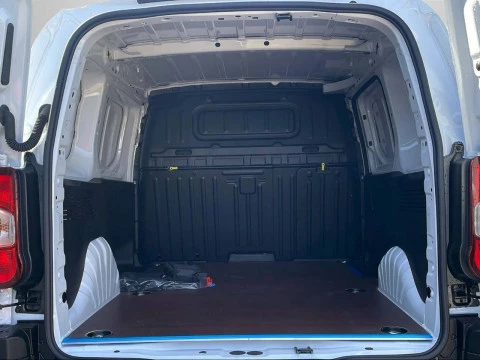 Peugeot Partner Standard 600kg BlueHDi 73kW