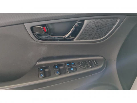 Hyundai Kona 1.6 CRDI 85kW (115CV) Tecno Red 2C 4X2