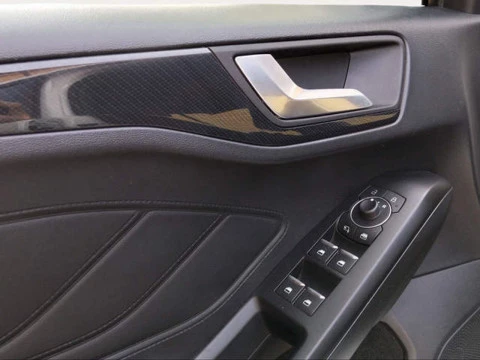 Ford Focus 1.0 Ecoboost MHEV ST-Line 92 kW (125 CV)