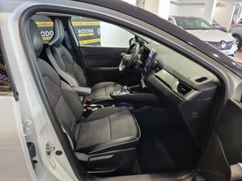 Renault Captur Zen E-TECH Híbrido enchufable 160cv
