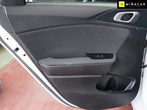 Kia Ceed 1.0 TGDi 74kW 100CV Concept