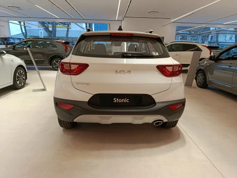 Kia Stonic 1.2 DPi 58kW (79CV) Concept