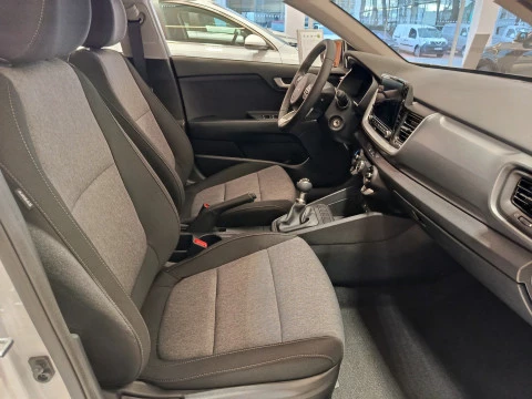 Kia Stonic 1.2 DPi 58kW (79CV) Concept