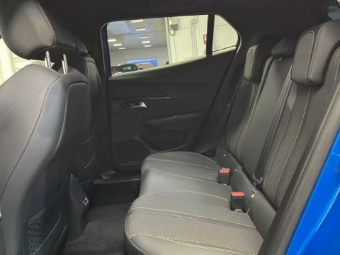 Peugeot 2008 NSUV  GT Gasolina 130 S&S EAT8
