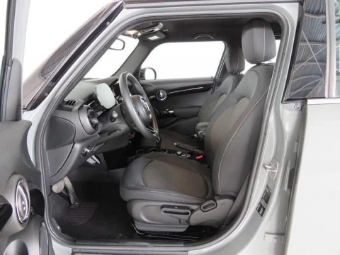 MINI COOPER 5 PUERTAS