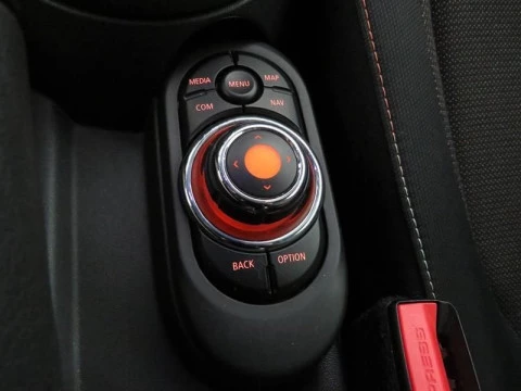 MINI COOPER 5 PUERTAS