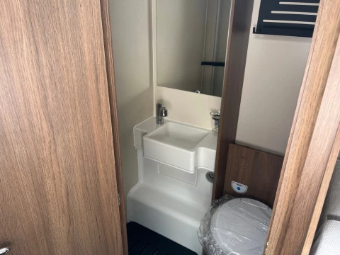 ELNAGH BARON BARON 531