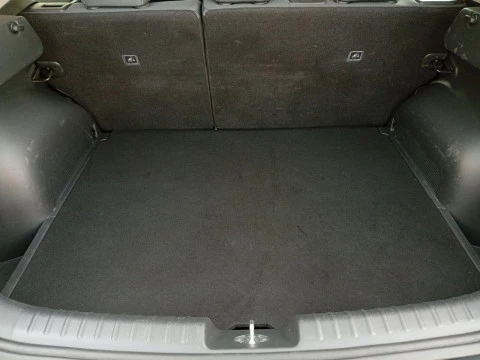 Kia Niro 1.6 GDi HEV 104kW (141CV) Concept