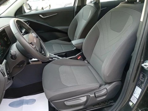 Kia Niro 1.6 GDi HEV 104kW (141CV) Concept