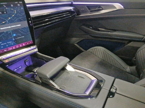 Renault Rafale Esprit Alpine full hybrid E-Tech 147kW