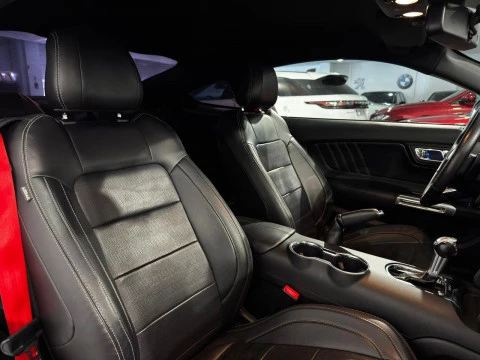 Ford Mustang Fastback GT 5.0 Ti-VCT V8 310 kW (421 CV)