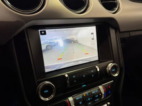 Ford Mustang Fastback GT 5.0 Ti-VCT V8 310 kW (421 CV)