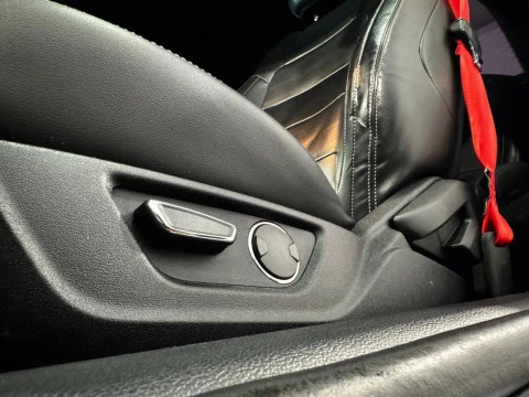 Ford Mustang Fastback GT 5.0 Ti-VCT V8 310 kW (421 CV)