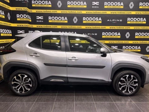 Toyota Yaris Cross 1.5 120H Business Plus
