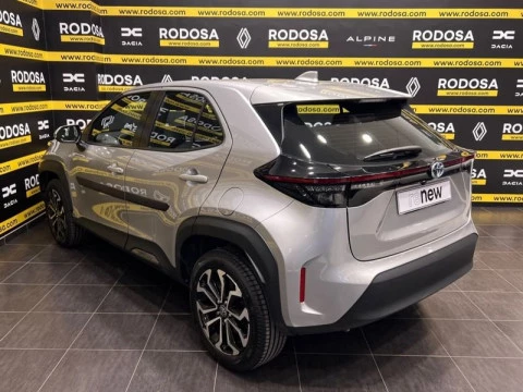 Toyota Yaris Cross 1.5 120H Business Plus