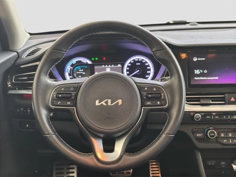 Kia Niro 1.6 GDi HEV 104kW (141CV) Emotion