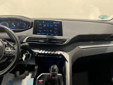 Peugeot 3008 1.5L BlueHDi 96kW (130CV) S&S Allure