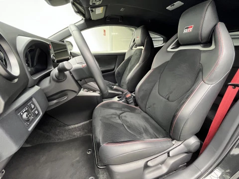 Toyota GR Yaris 1.6T 276 MANUAL RZ