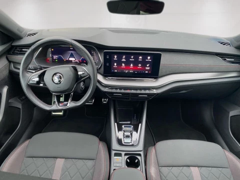 Skoda Octavia  Combi RS 1,4 TSI iV P-HEV 180 kW (245 CV) DSG 6 vel.