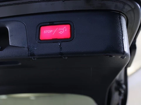 Mercedes-Benz GLC-CLASS CLASE GLC 200 D 4MATIC AUTO 5P