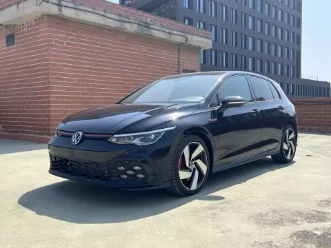 Volkswagen Golf GTI 2.0 TSI DSG 5P