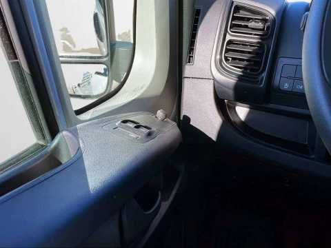 Opel Movano Furgón L2 H2 3.5T Diesel 140 Manual