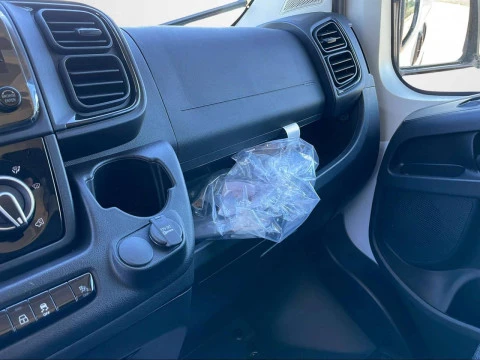 Opel Movano Furgón L2 H2 3.5T Diesel 140 Manual