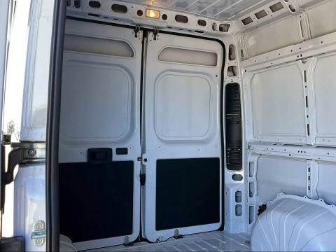 Opel Movano Furgón L2 H2 3.5T Diesel 140 Manual