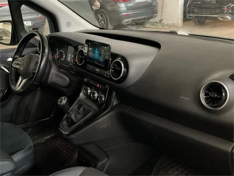 Mercedes-Benz Clase T 180 d