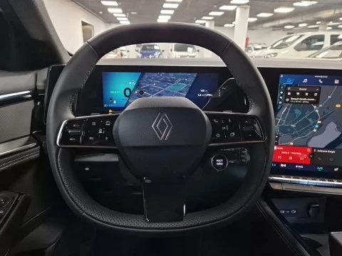 Renault Rafale Techno full hybrid E-Tech 200CV (147kW)