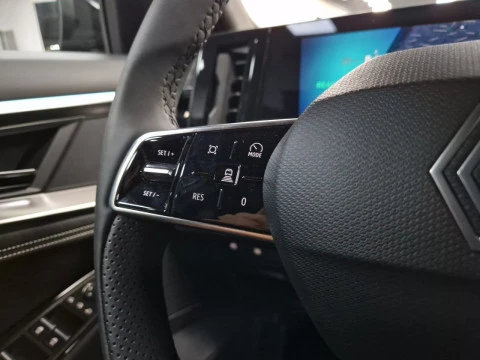 Renault Rafale Techno full hybrid E-Tech 200CV (147kW)