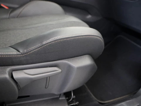 Peugeot 5008 1.5 BLUEHDI 96KW S&S AUTO GT LINE 5P 7 PLAZAS