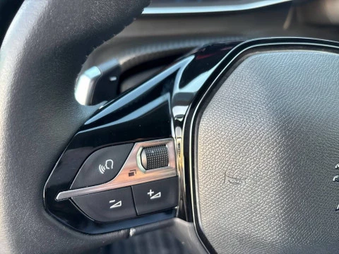 Peugeot 208 PureTech 73kW (100CV) EAT8 Allure Pack