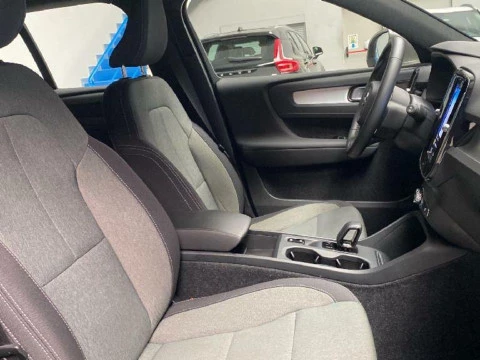Volvo XC40 1.5 T4 RECHARGE INSCRIPTION EXP DCT 5P