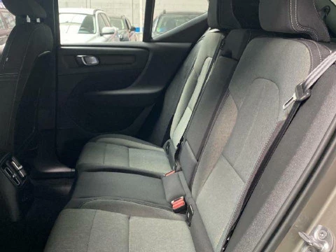 Volvo XC40 1.5 T4 RECHARGE INSCRIPTION EXP DCT 5P