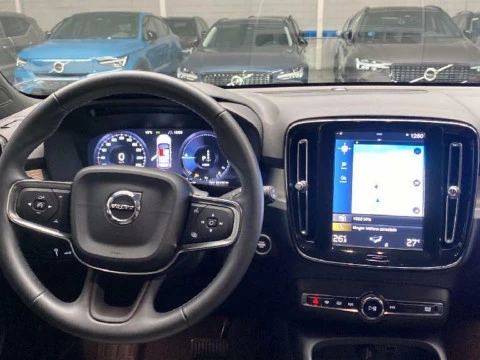 Volvo XC40 1.5 T4 RECHARGE INSCRIPTION EXP DCT 5P