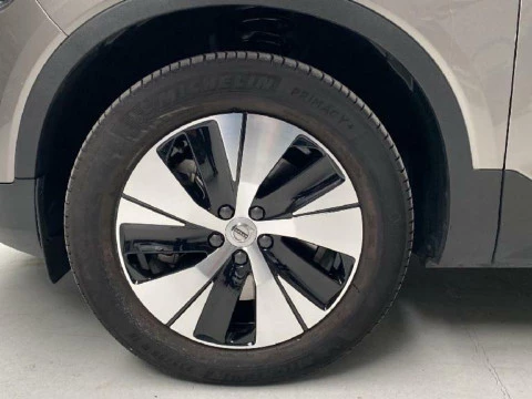 Volvo XC40 1.5 T4 RECHARGE INSCRIPTION EXP DCT 5P