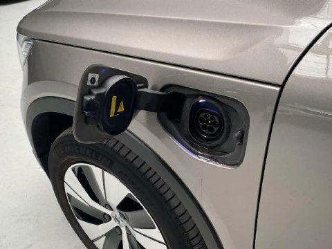 Volvo XC40 1.5 T4 RECHARGE INSCRIPTION EXP DCT 5P
