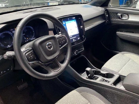 Volvo XC40 1.5 T4 RECHARGE INSCRIPTION EXP DCT 5P