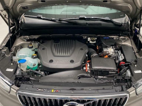 Volvo XC40 1.5 T4 RECHARGE INSCRIPTION EXP DCT 5P