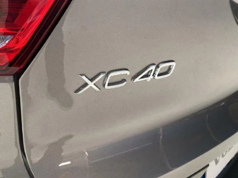 Volvo XC40 1.5 T4 RECHARGE INSCRIPTION EXP DCT 5P