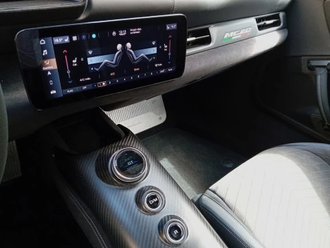 Maserati MC20 V6 630CV Gasolina RWD